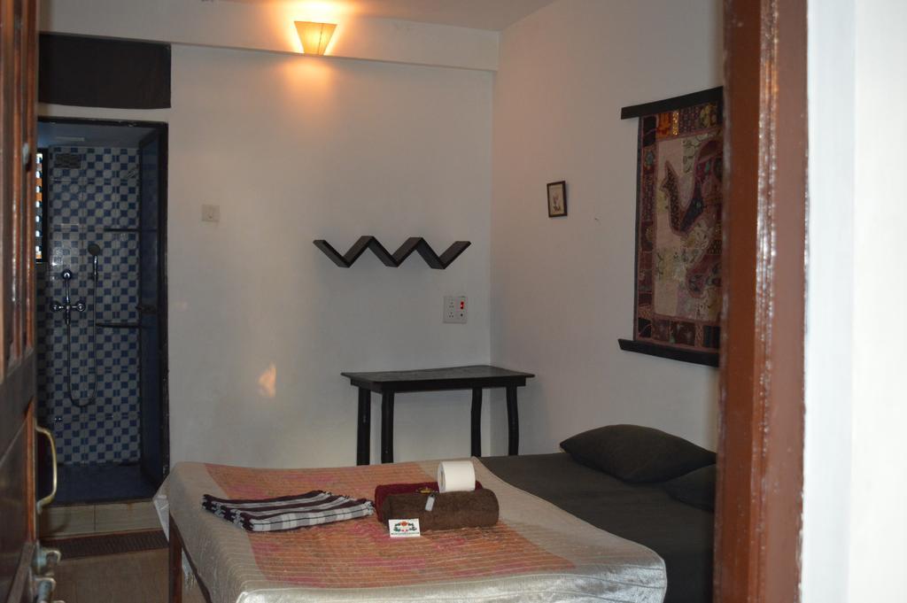 Cactus Guesthouse أرامبول المظهر الخارجي الصورة