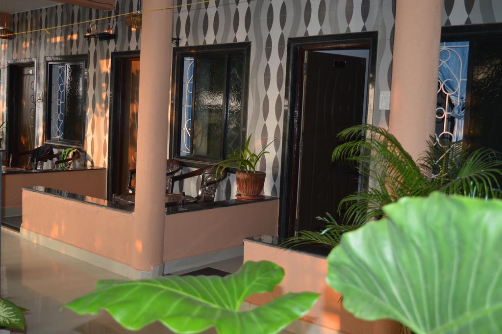 Cactus Guesthouse أرامبول المظهر الخارجي الصورة